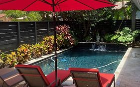 Riverbank Guesthouse Wilton Manors